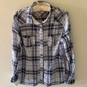 Maurices buttoned blouse